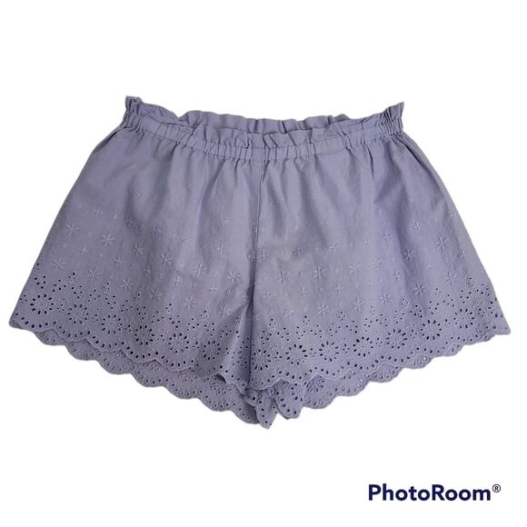 Gilly Hicks Eyelet Shorts Sz XSMALL - Picture 2 of 8